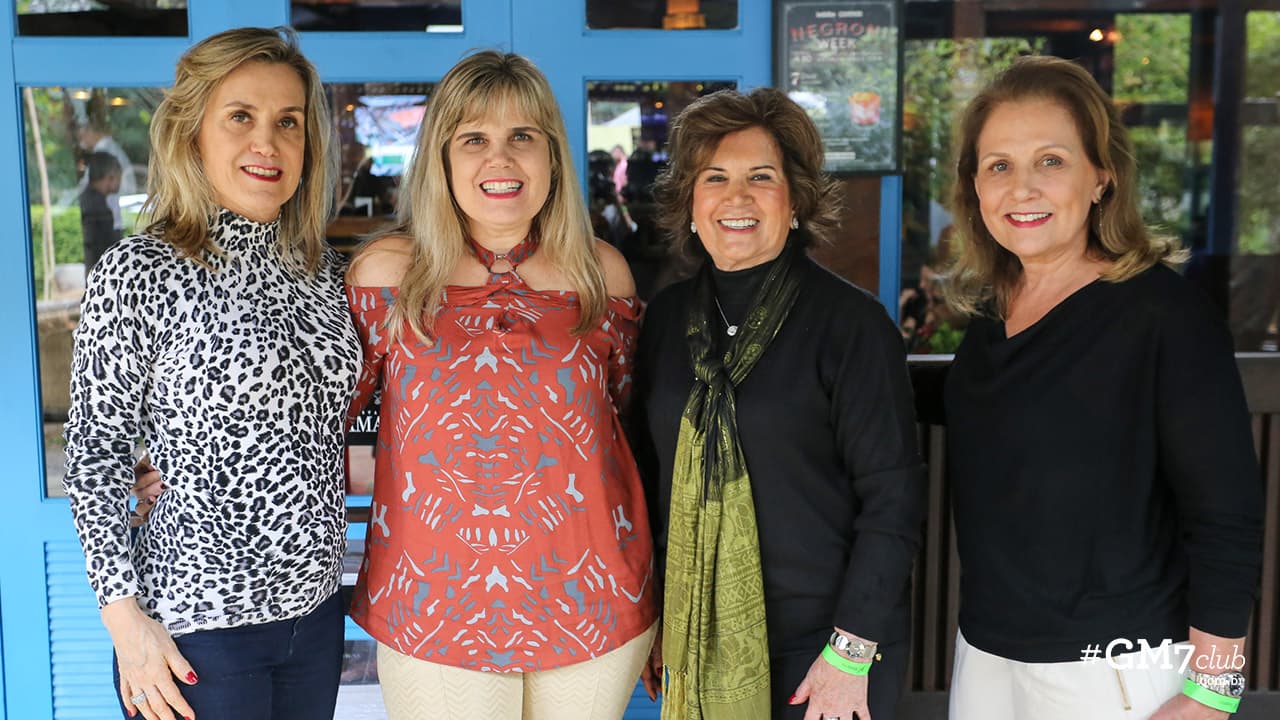 Renata Bonavita, Roberta Bonavita Bento, Zenaide Bonavita e Regina Bonavita Penteado (Foto: Guilherme Gongra)