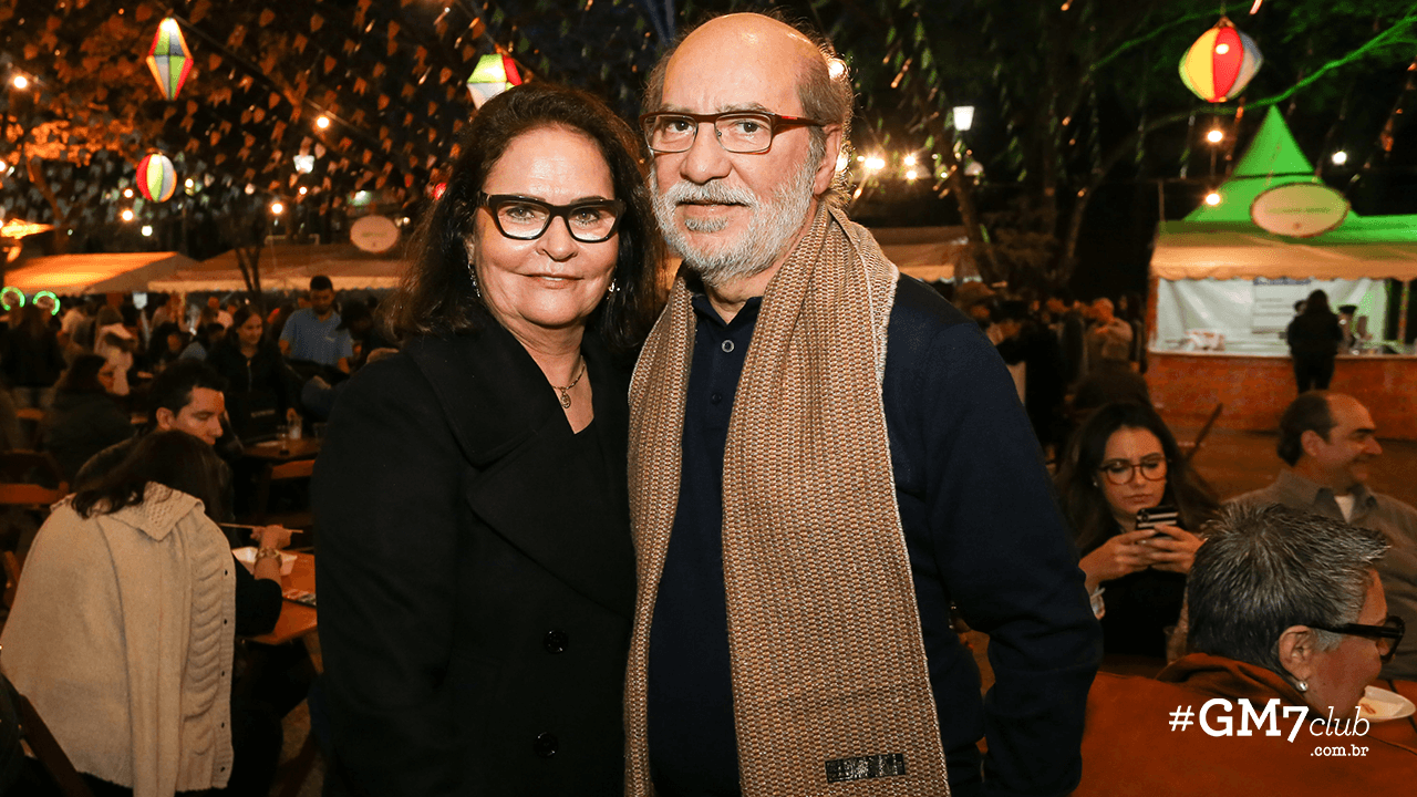 Stella Rogê Ferreira e José Francisco da Veiga (Foto: Guilherme Gongra)