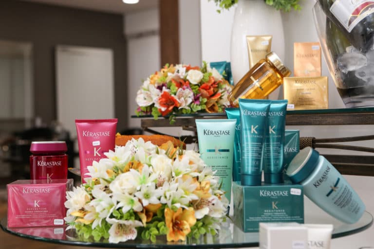 Confira o que rolou no Kérastase Day no salão Monalisa Hair and Make Up