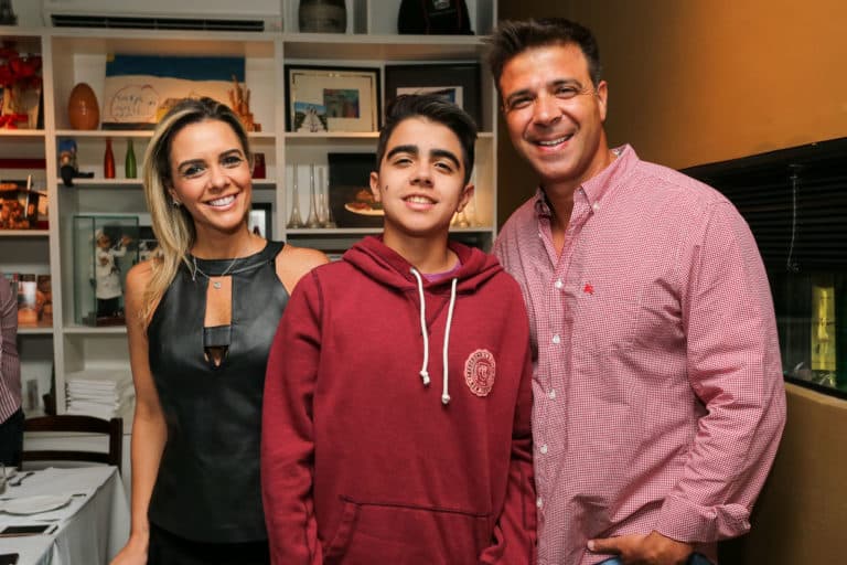 Veja como foi a comemoração do aniversário da dentista Camila Dutra