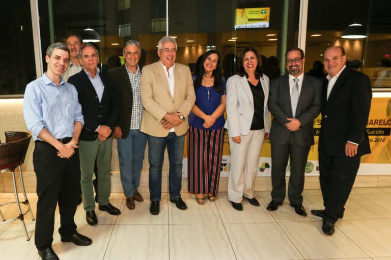 Sociedade de Medicina reúne jornalistas em bate papo sobre prevenção ao suicídio. Confira: