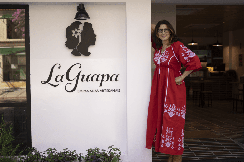 Rede de empanadas artesanais La Guapa inaugura unidade em Campinas