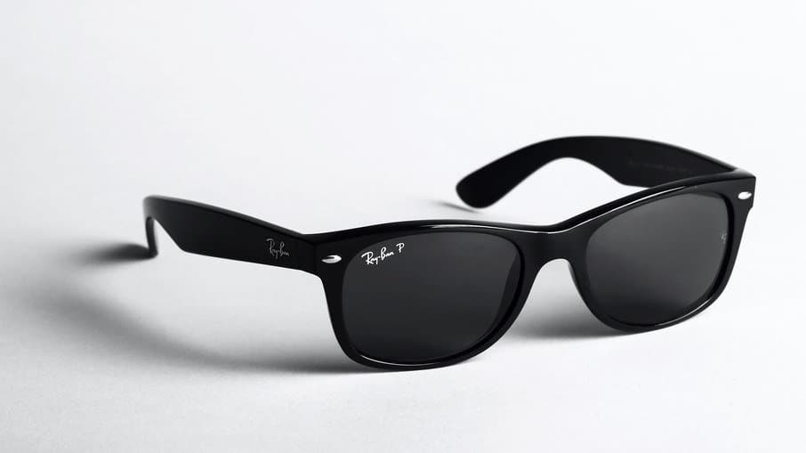 Facebook e seu Ray-Ban inteligente