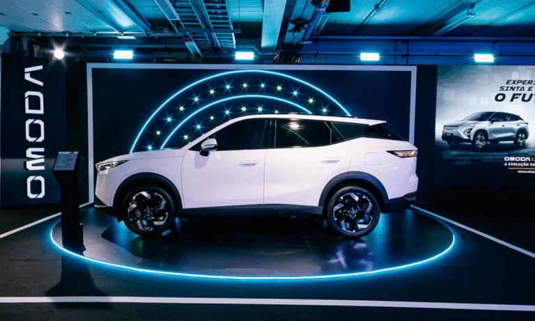 Omoda & JAECOO apresenta nova geração de SUVs eletrificados no Brasil