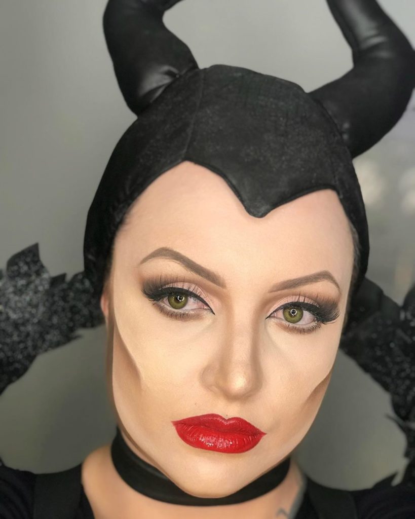 Dia das Bruxas: Aprenda a fazer a maquiagem da Malévola e do Coringa