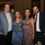 <h6>
				Aguinaldo Catanoce, Adriana Catanoce, Mariliza Antunes Lima e Erickson Blun.
(Foto: Guilherme Gongra)
				</h6>